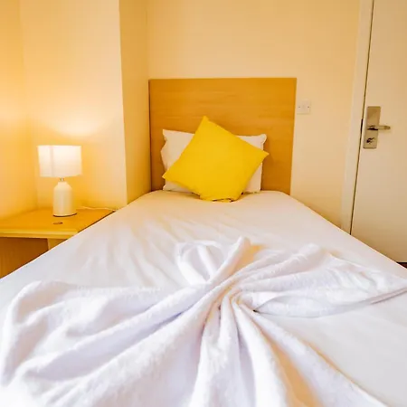 Apartament Centre 4 Bed - Group & Study *