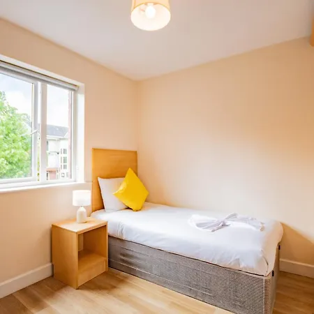 Centre 4 Bed - Group & Study * Limerick Junction