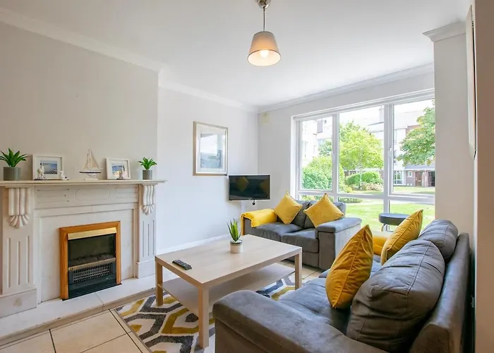 Apartamento Four Bedroom In *